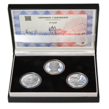 JIŘÍ KOLÁŘ – návrhy mince 500 Kč - sada tří Ag medailí 34 mm Proof v etui - 1