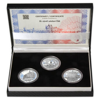 20 LET ČNB A ČESKÉ MĚNY – návrhy mince 200 Kč - sada tří Ag medailí 34 mm Proof v etui - 1